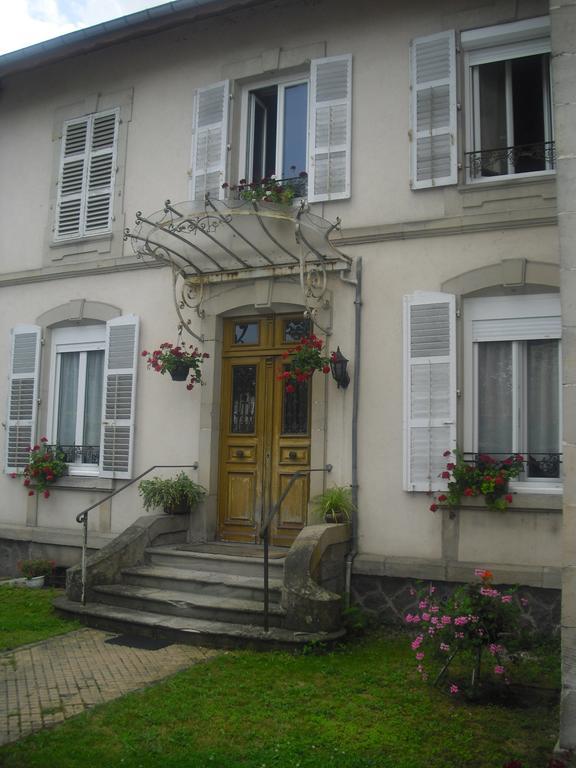 Appartement Logis Balneen Bains-les-Bains Exterior foto